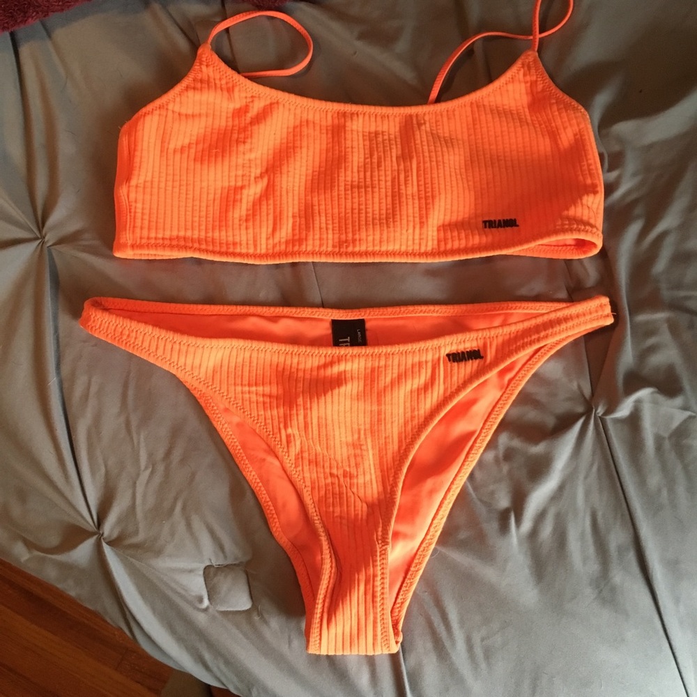 Triangl bikini